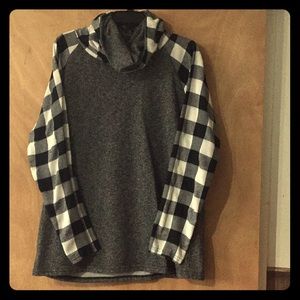 Turtleneck Sweat Shirt Large